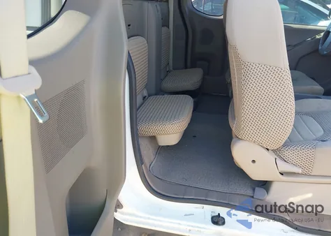 2015 Nissan Frontier Sv из США, поврежденный, VIN 1N6AD0CU6FN703439